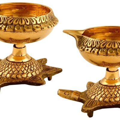 Diya-Pooja-Items-Varanasi-Brass-Items-2-piece